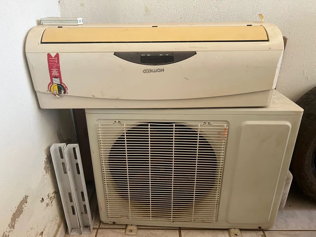 Ar condicionado Komeco 12000 BTUs