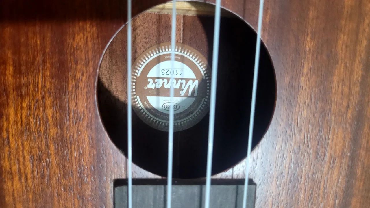Ukulele novo  - Foto 4