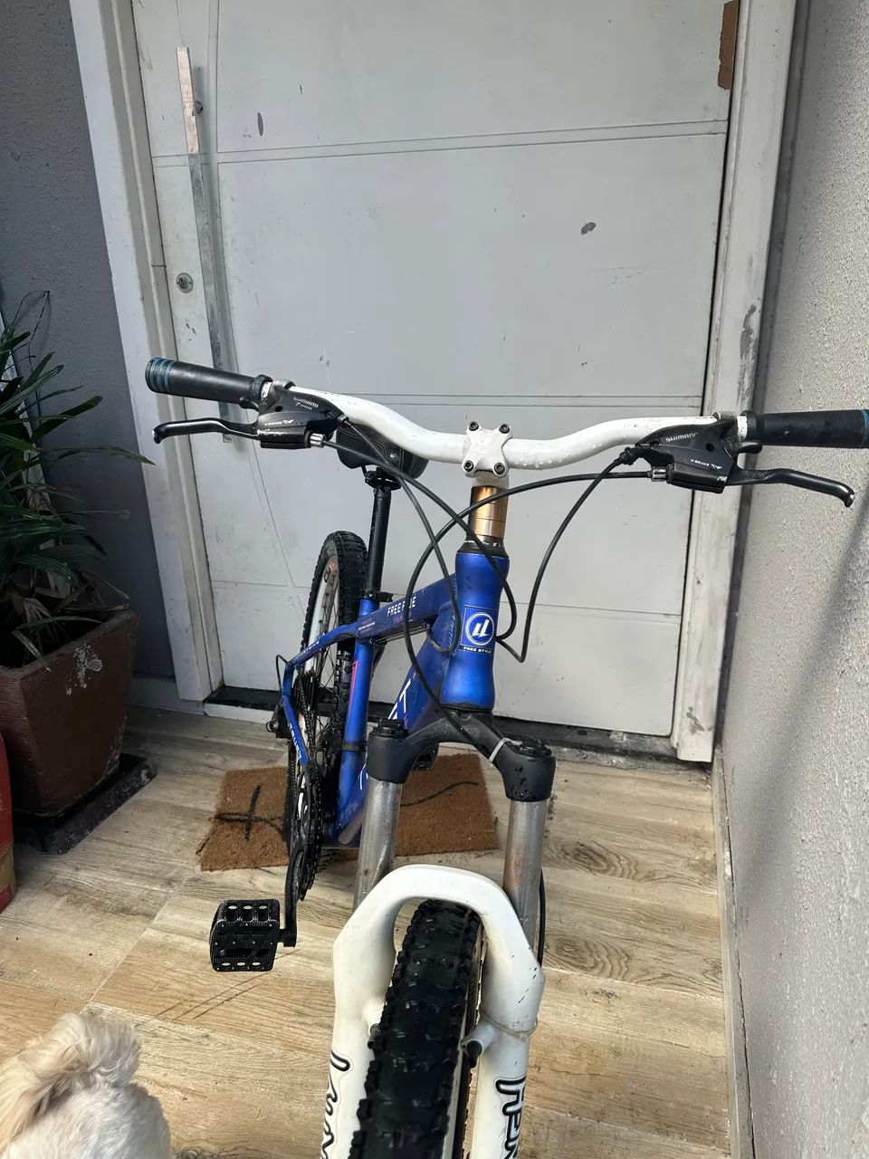 Bicicleta muito nova  - Foto 4