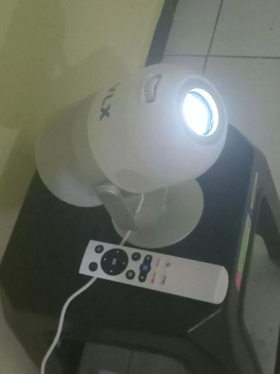 Projetor bem conservado 