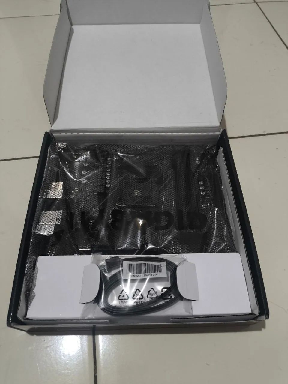 Placa mãe Gigabyte A520M DS3H V2  - Foto 2