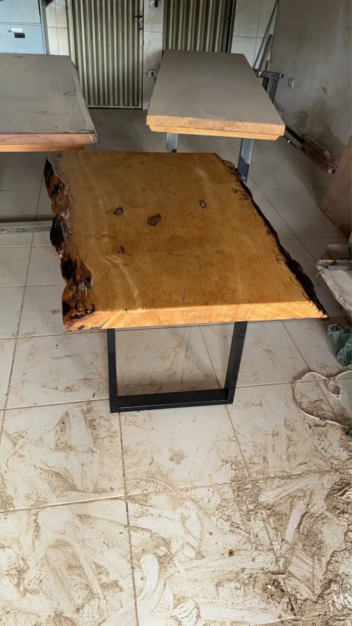 Mesa madeira 