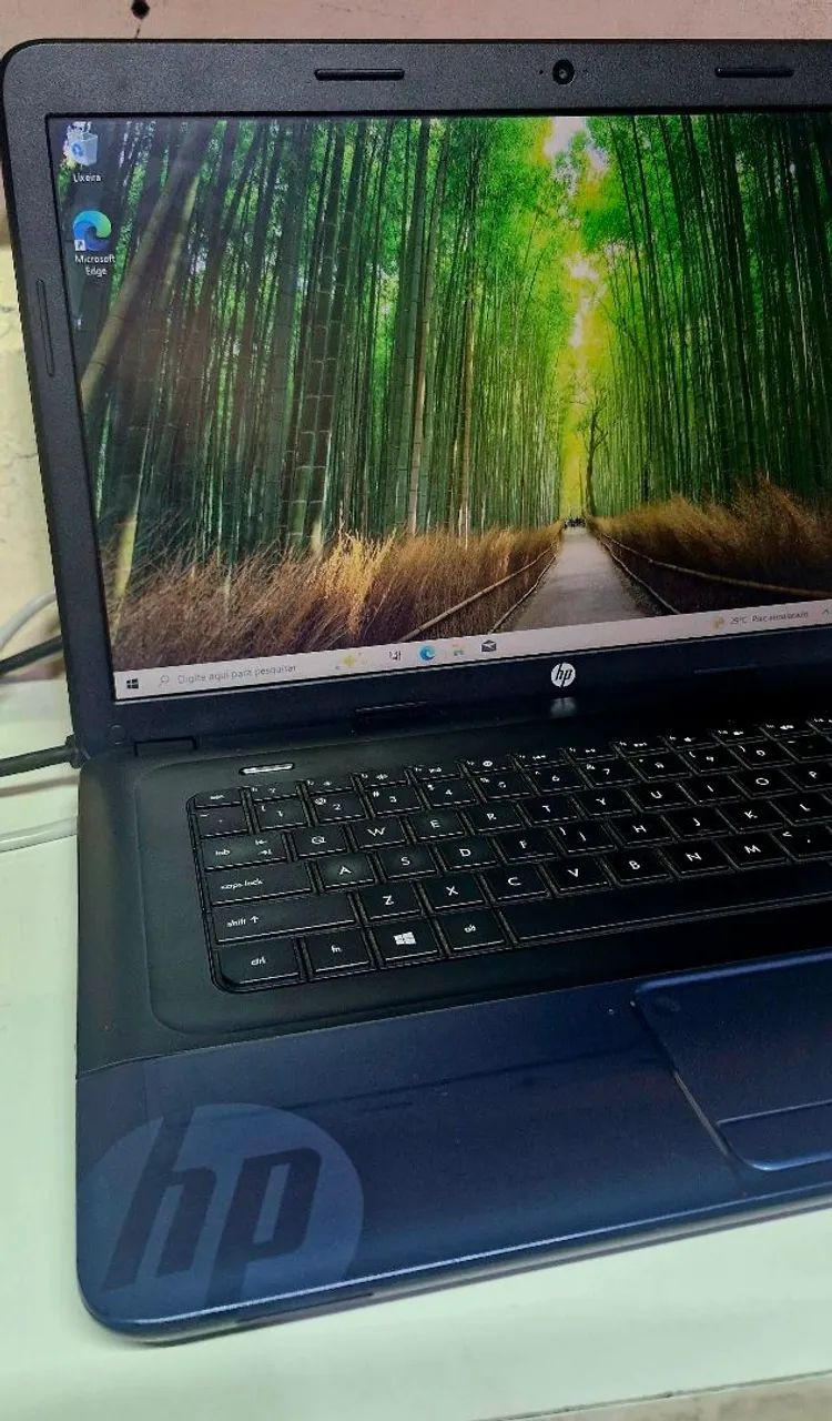 Notebook 8GB RAM/ SSD/ tela grande funcionando 100% - Foto 2