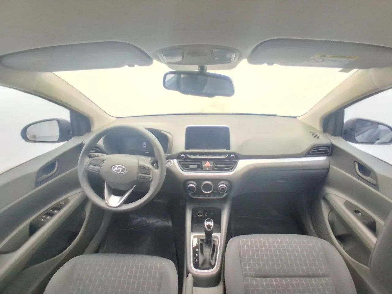 Hyundai HB20S Limited 1.0 TB Flex 12V Aut., foto 15 de 18