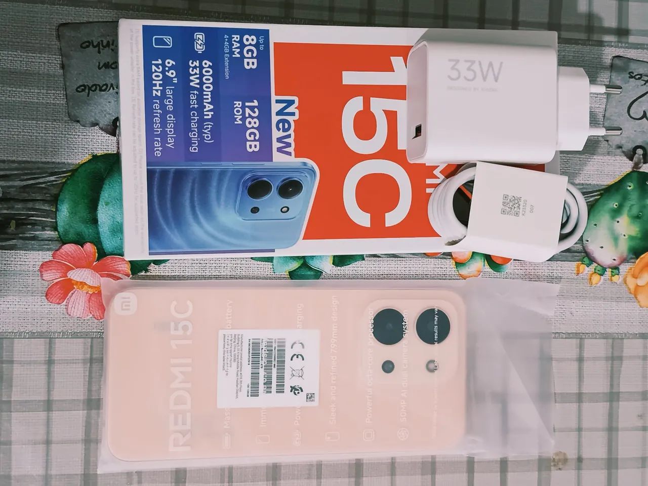 Vendo esse celular Redmi 15C, zerado na caixa