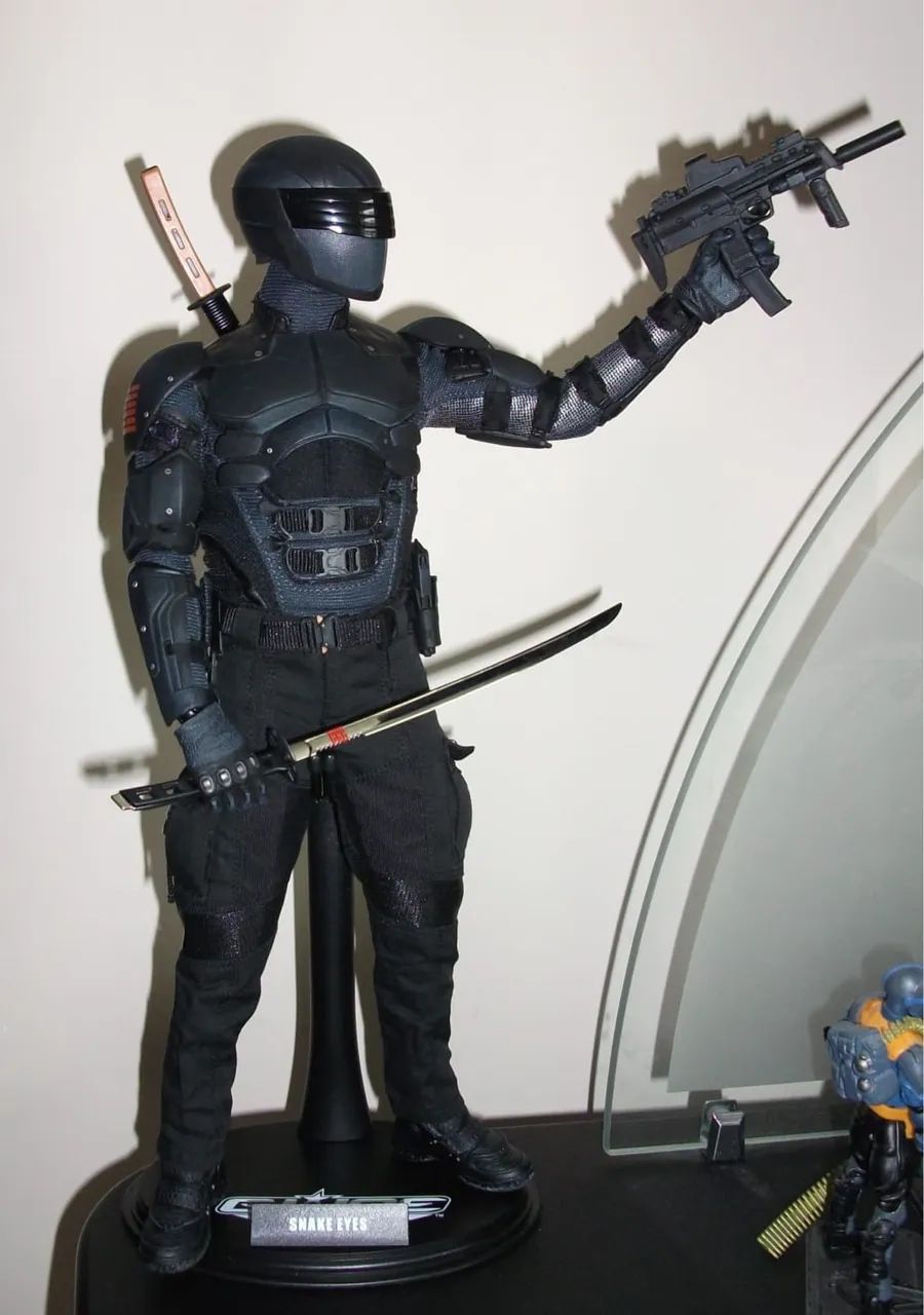 Hot Toys Snake Eyes 1/6 - Foto 2