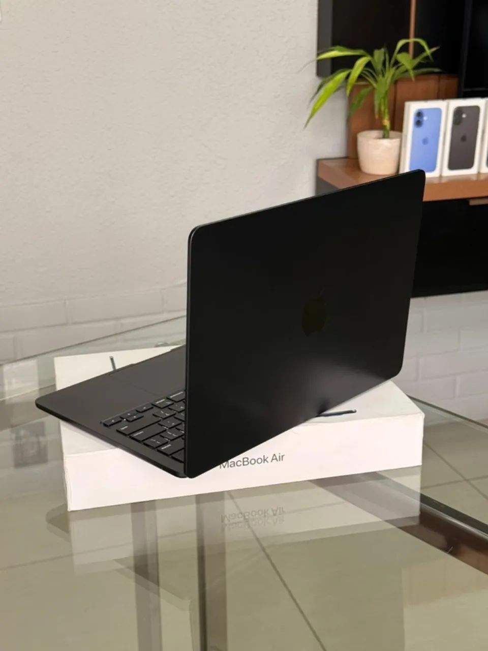 Apple MacBook M3 Air 256gb 16gb - Midnight - 1 Ano de Garantia