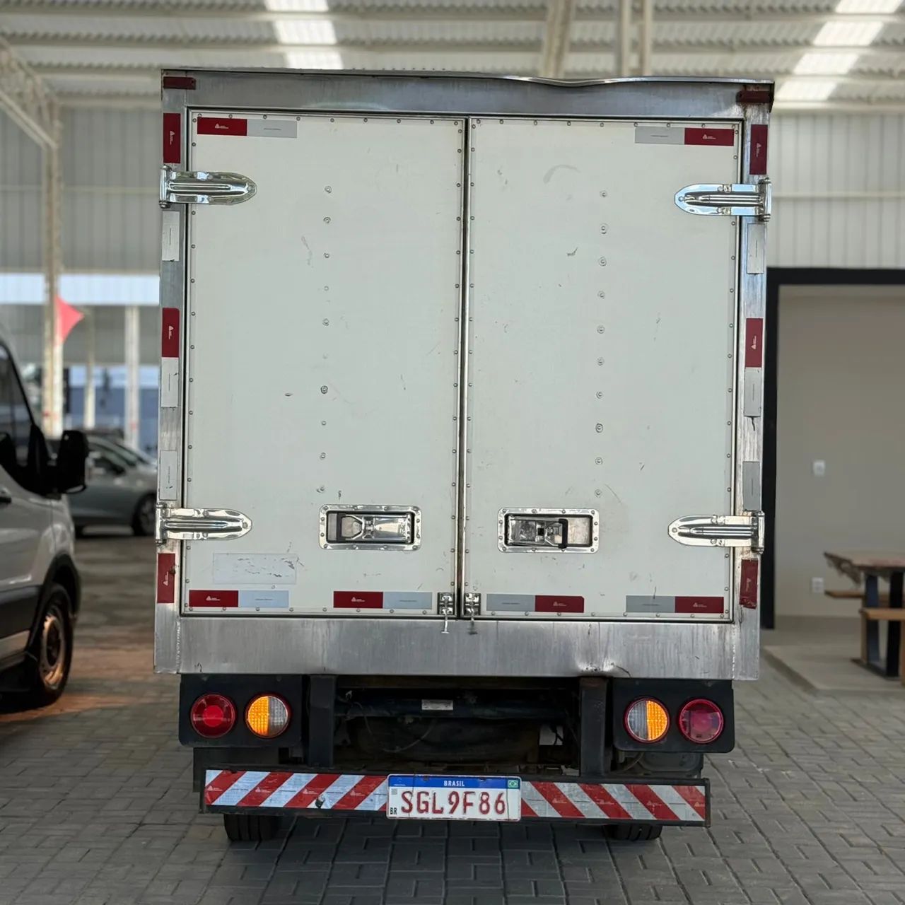 KIA BONGO COM AR REFRIGERADO THERMO KING 2025 - Foto 5