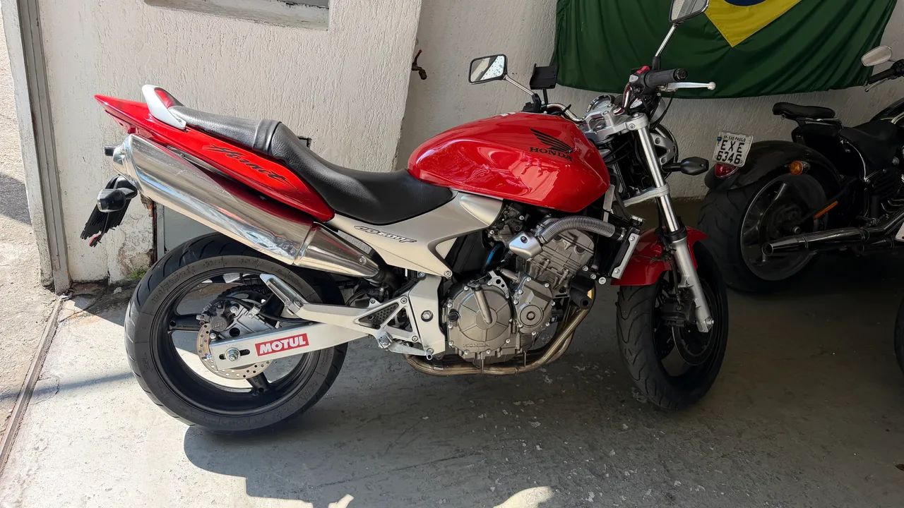 Cb600 F hornet 2005 Quitada  troco com troco  - Foto 3