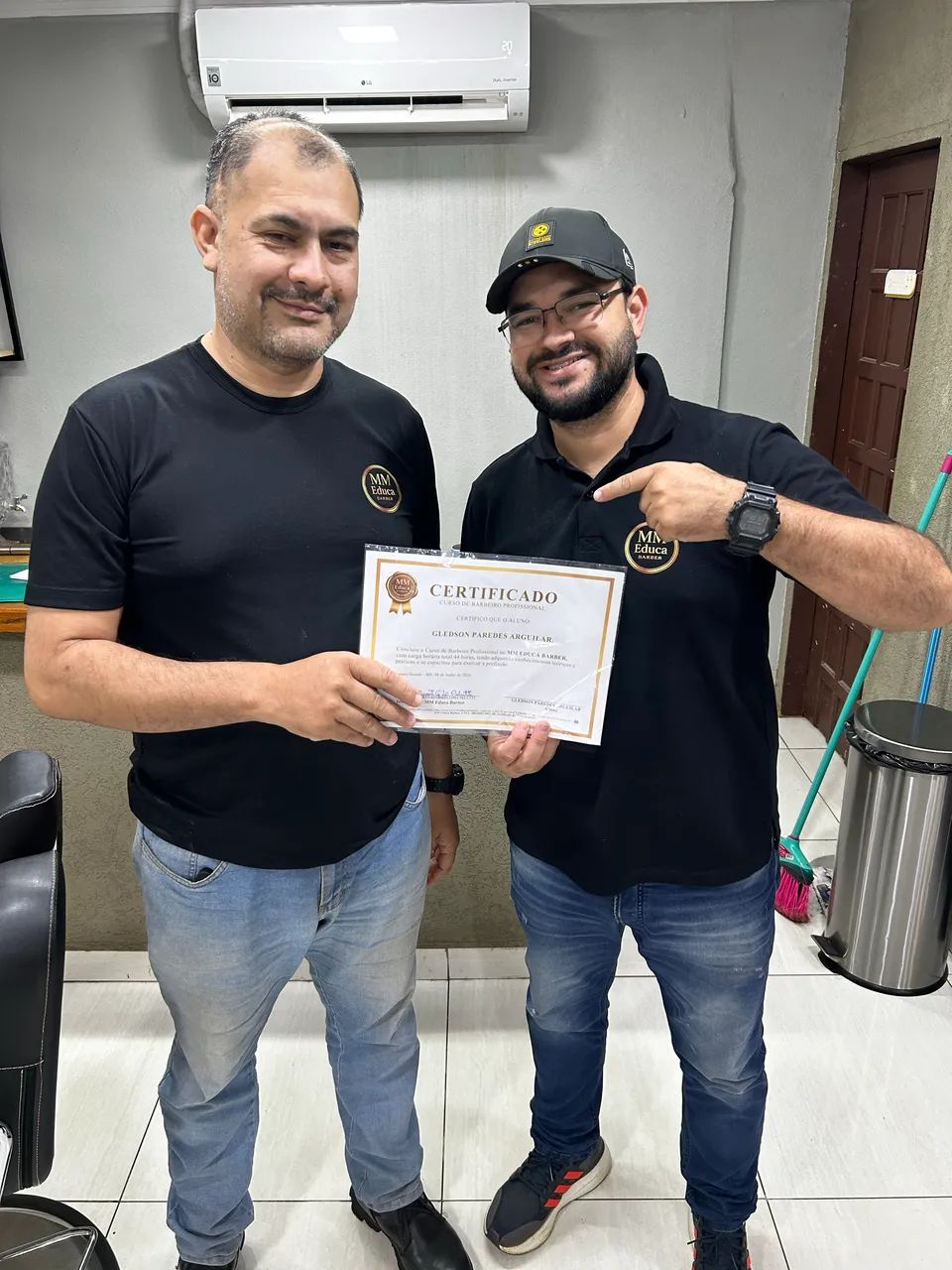 Curso de Barbeiro Profissional  - Foto 5