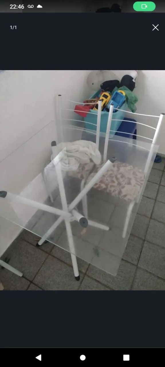 Mesa 1 mês de uso