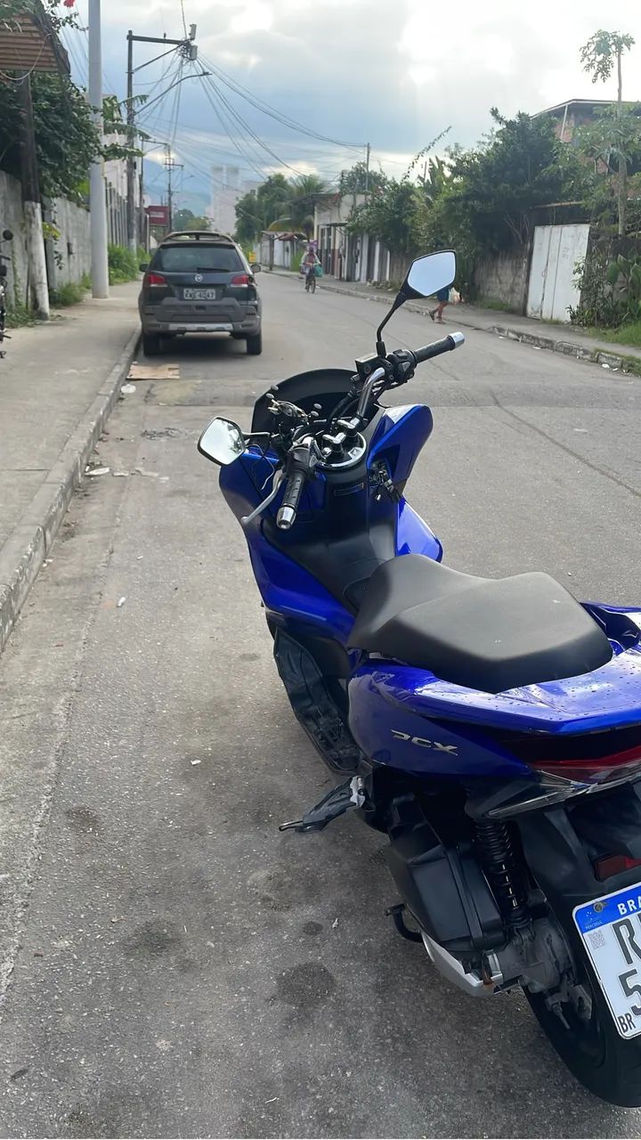 PCX 150 DLX 2022 - Foto 2