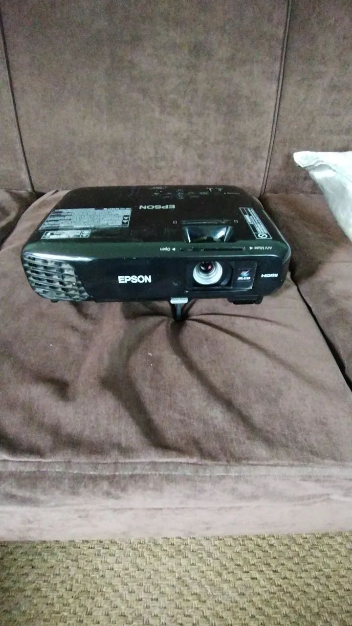Vendo projetor Epson s18+