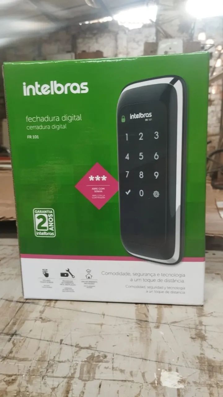 Fechadura eletrônica