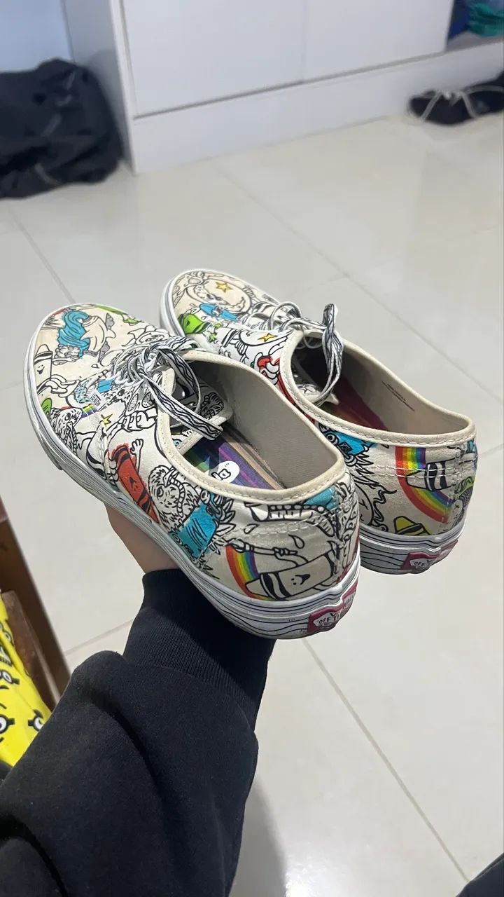 Tenis vans authentic crayola