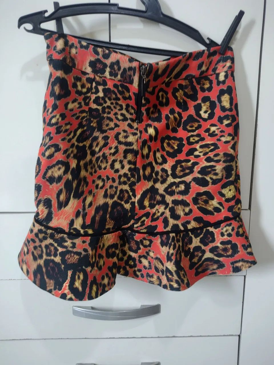 Saia Lê Lis Blanc - Onça - Modelo Taça - Tam M - Foto 2