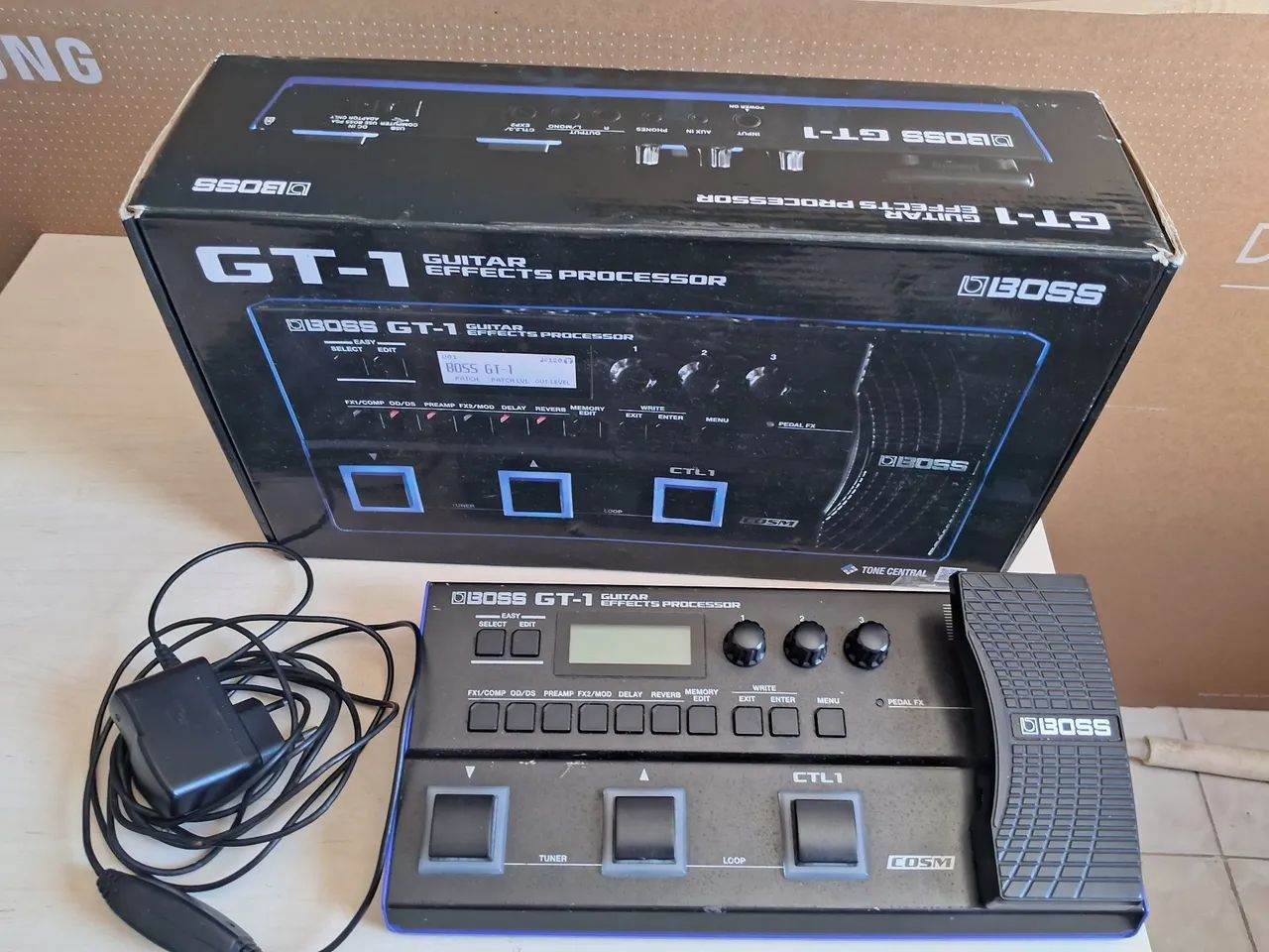 PEDALEIRA BOSS GT-1 - Instrumentos musicais - Luiz Anselmo