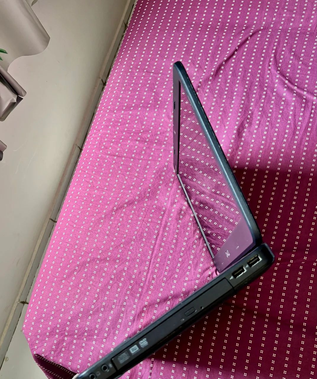 Notebook DELL i5 14 Excelente  - Foto 3