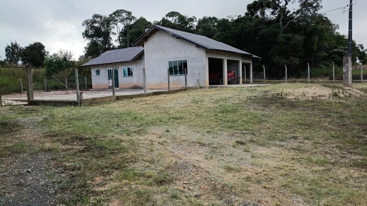 Vendo casa padrão 