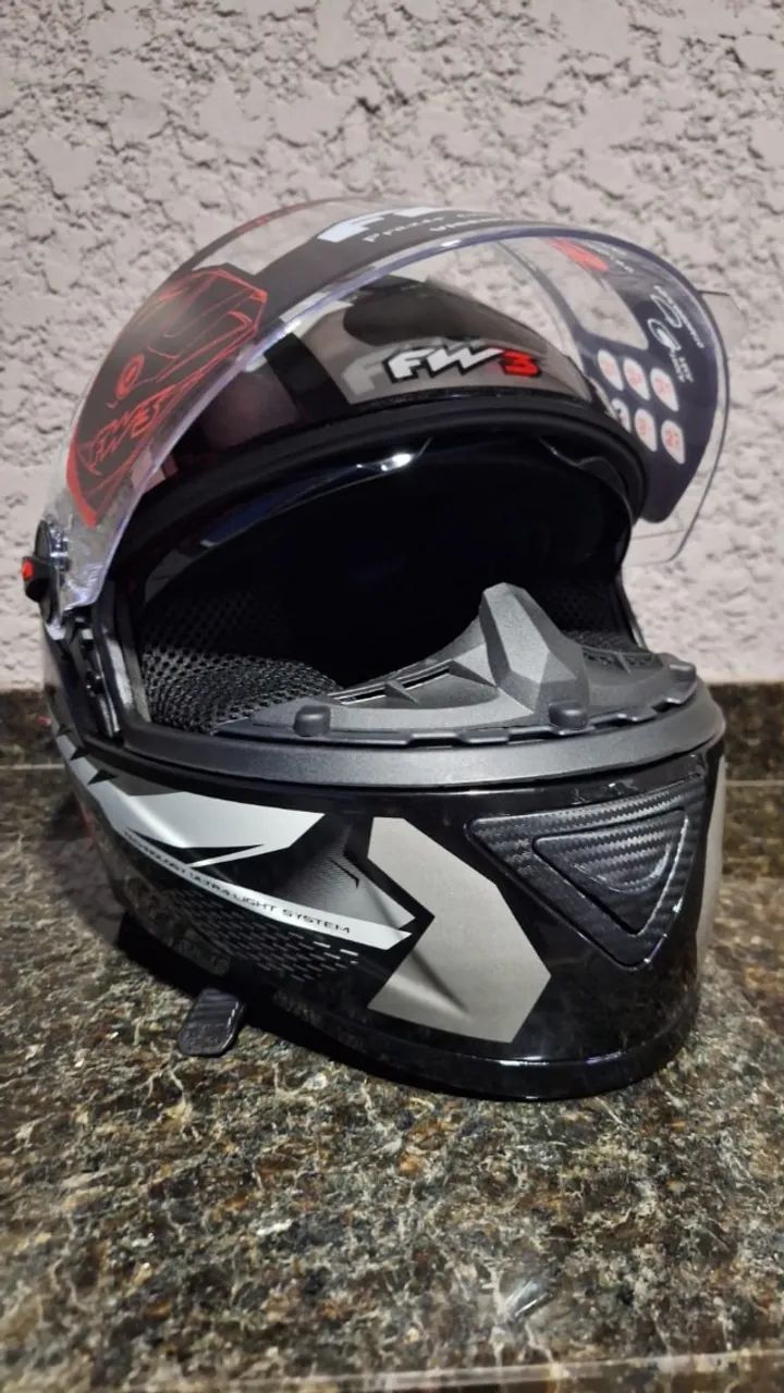 Capacete FW3 GTX FOX 59/60 Grafite + Óculos Solar