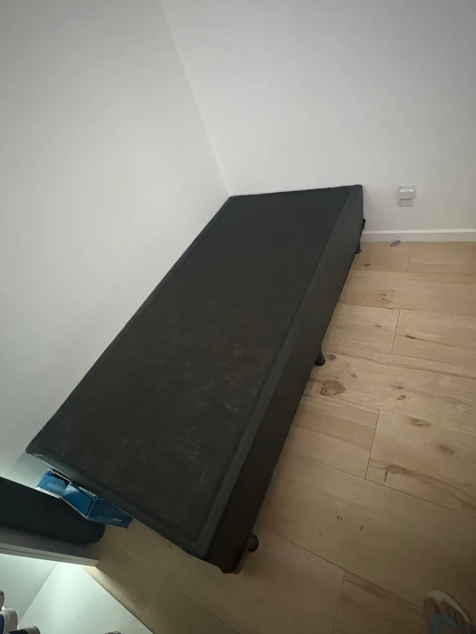 Vendo cama de solteiro  - Foto 3