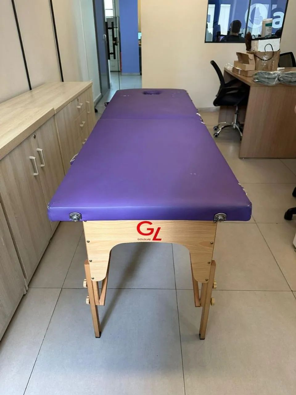 PROFESSIONAL MASSAGE TABLES - EXCELLENT CONDITION