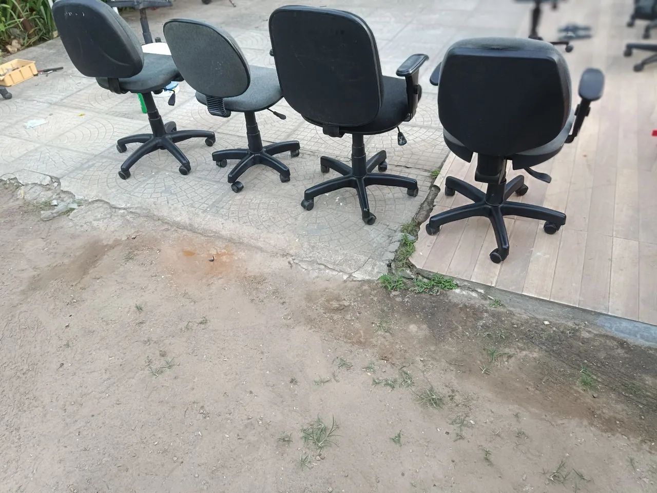 CADSIRAS COM RODINHAS 65093525931267121