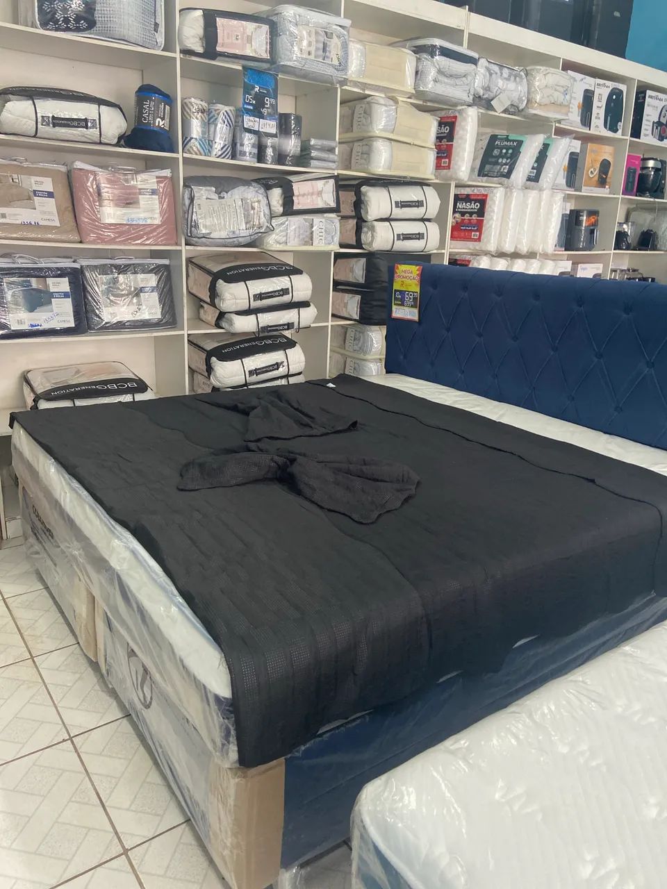 Cama King /$1899,99 