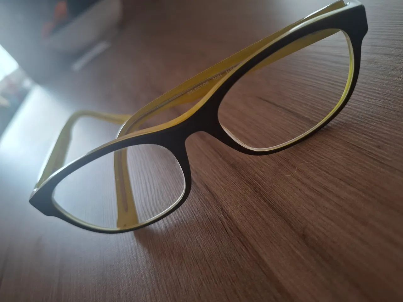 Armação de óculos - marca Arnette - Foto 3