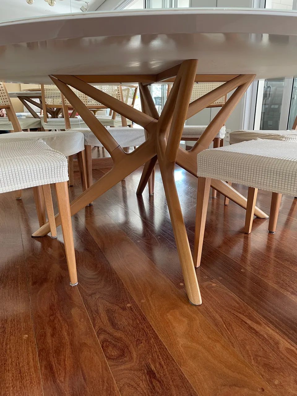 Mesa sala de jantar com 8 cadeiras  - Foto 3
