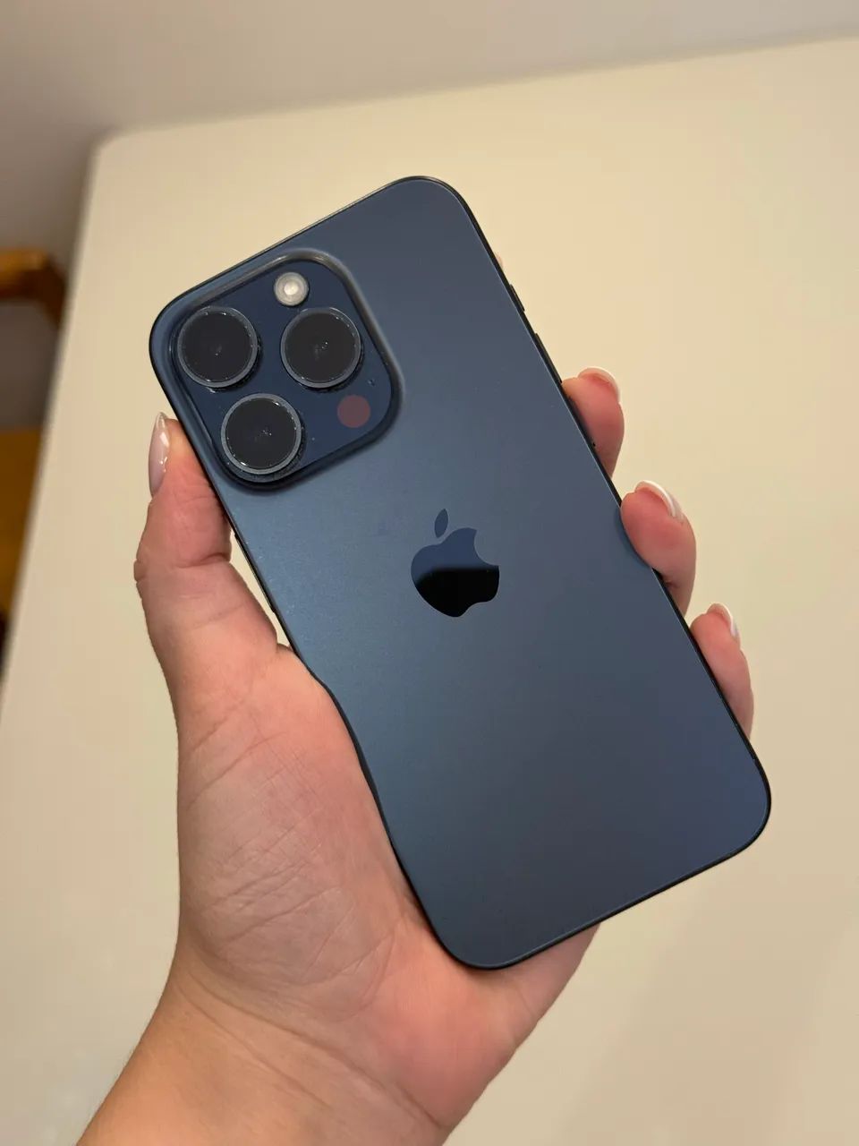 iPhone 15 Pro 
