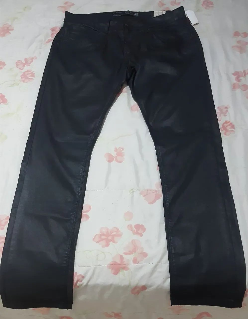 Calça em PU preta nova.  - Foto 3