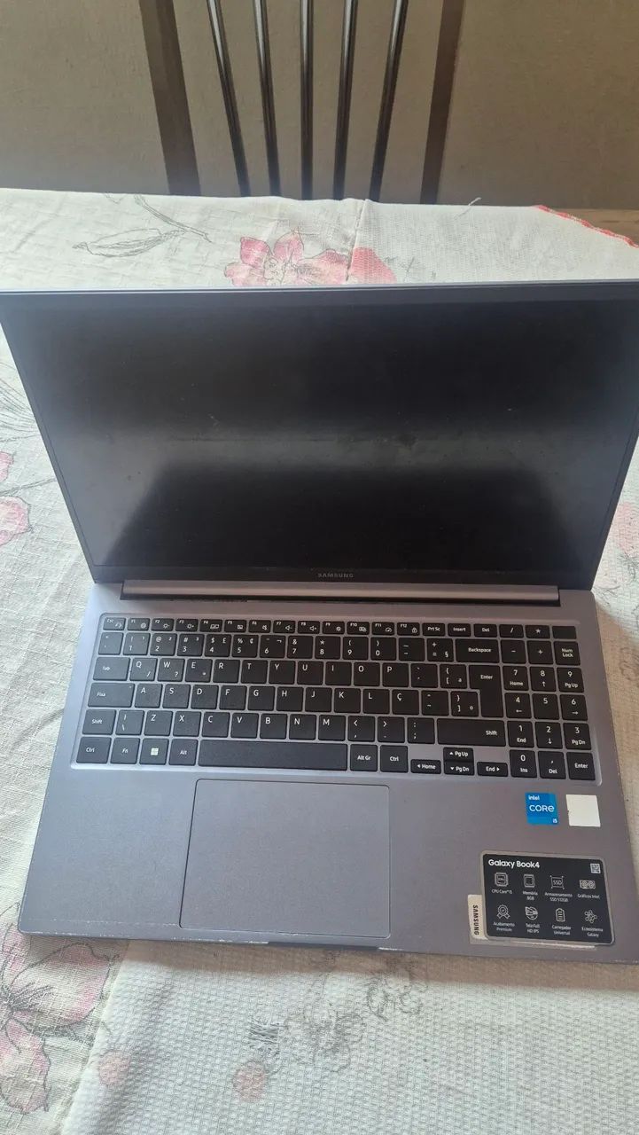 Sansung galaxy book 4