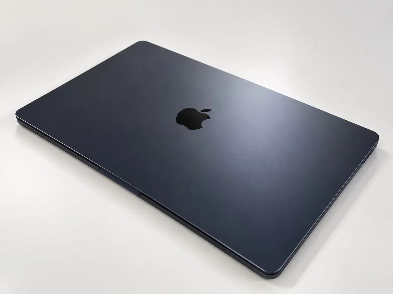 MacBook Air M2 2022 - 8GB RAM - Foto 3