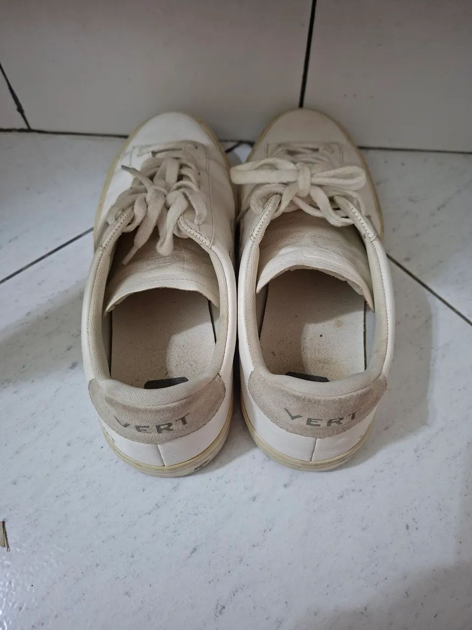 Tenis Vert N 41 modelo Veja campo original  - Foto 5