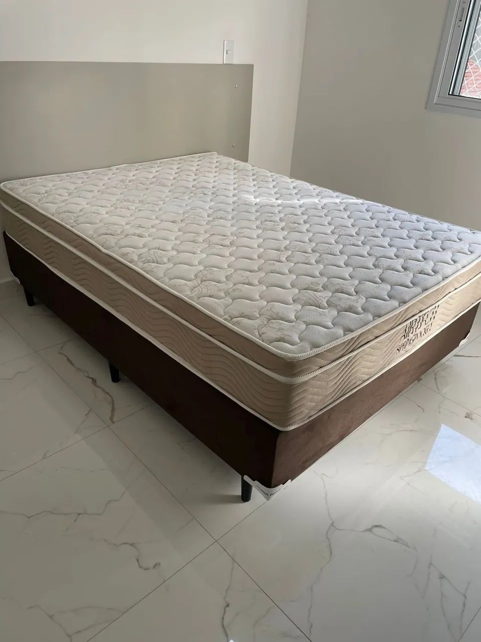 CAMA BOX CASAL + COLCHÃO ORTOBOM