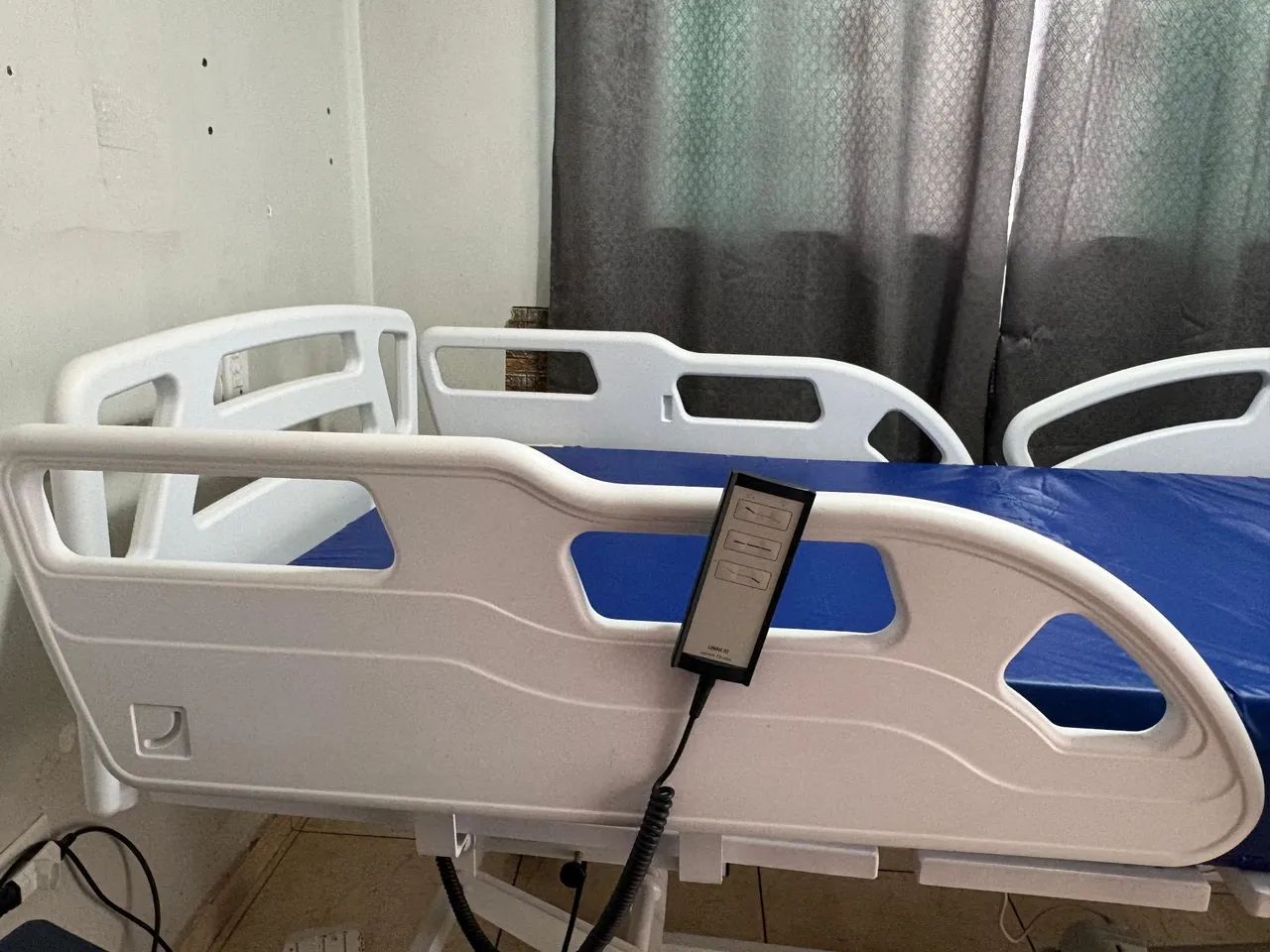 Cama hospitalar  - Foto 3