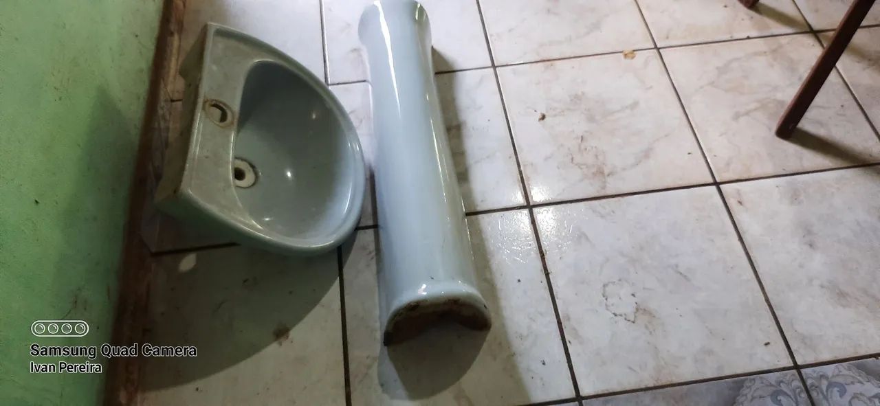 Pia  com apoio para banheiro  - Foto 4