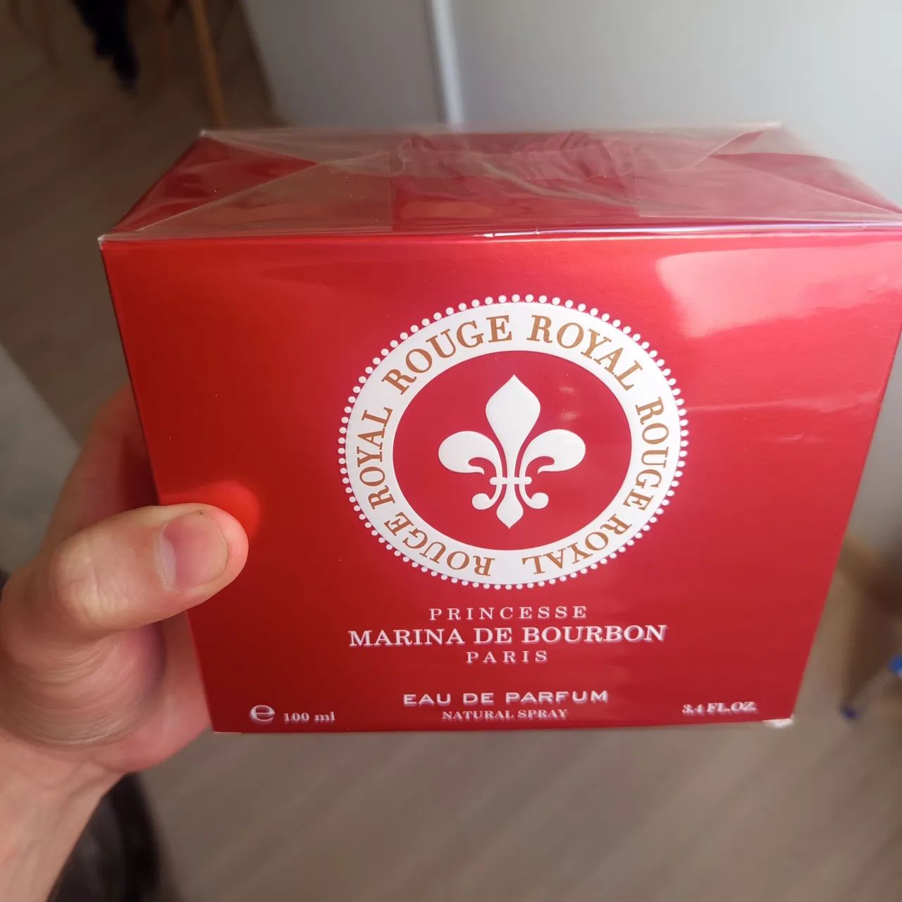 Marina de bourbon rouge Royal perfume  - Foto 2