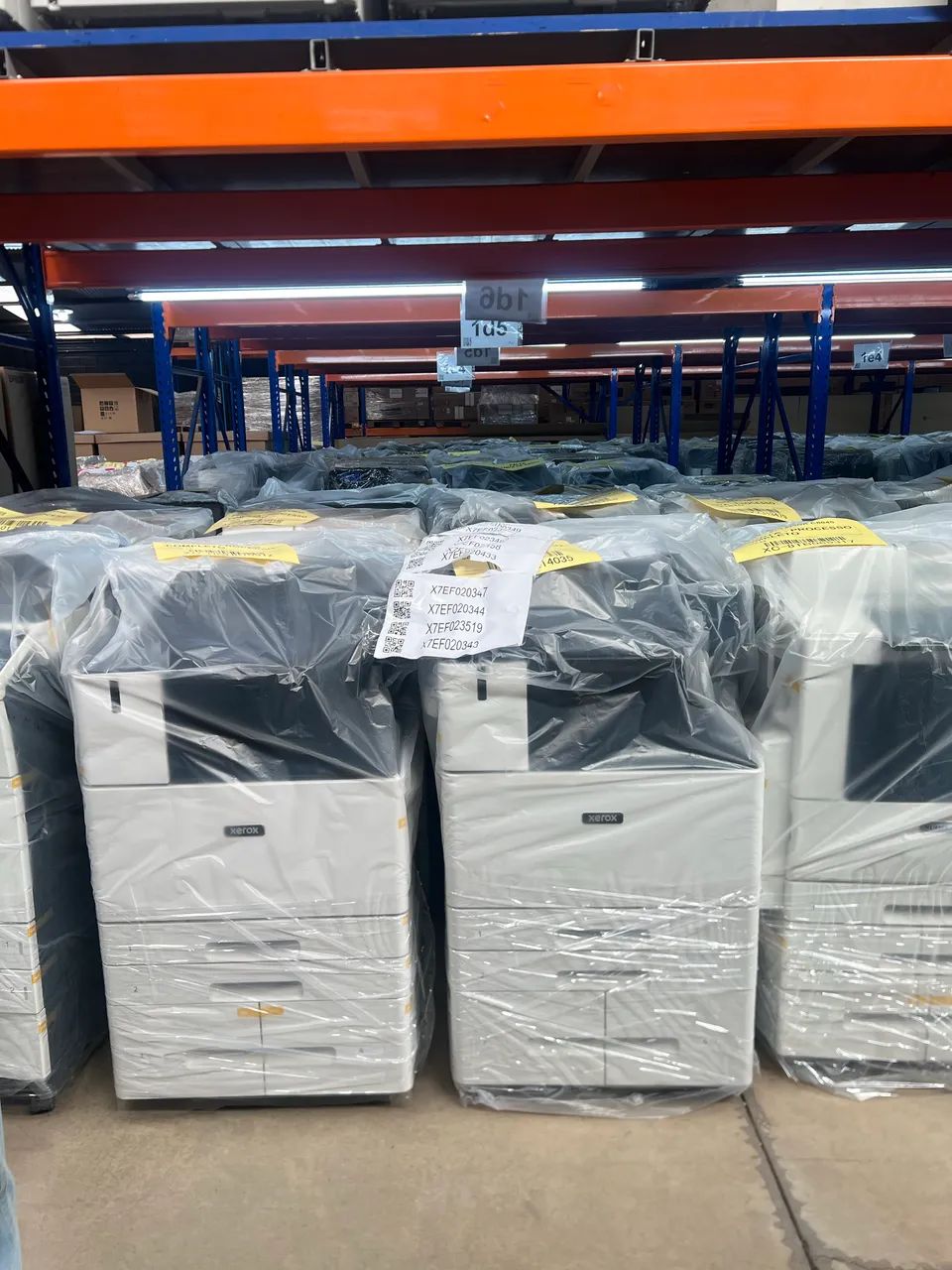 Xerox AltaLink C8170 Colorida A3 - 70 PPM - Multifuncional
