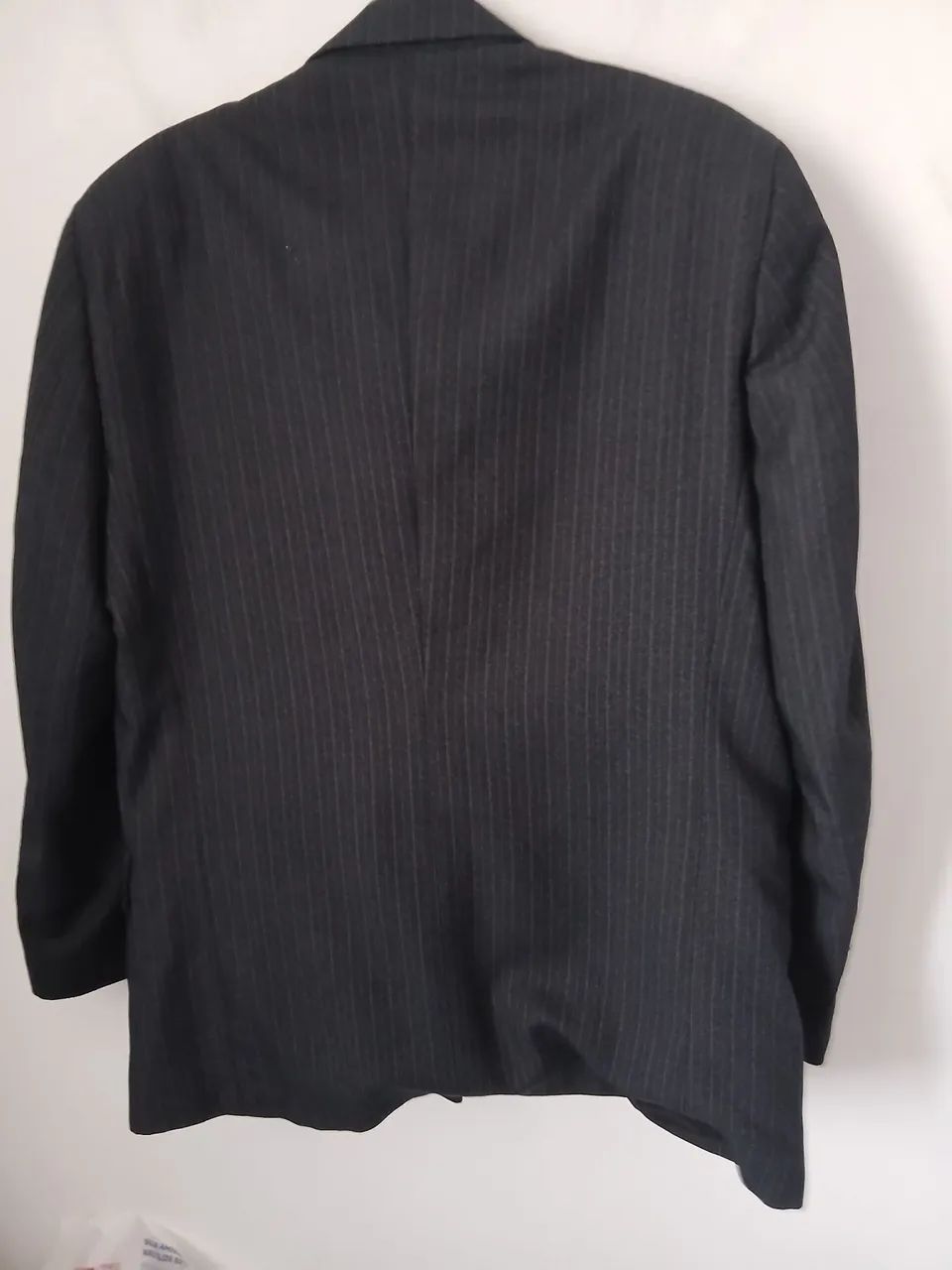 Lindo terno GARBO n50 praticamente novo  - Foto 2