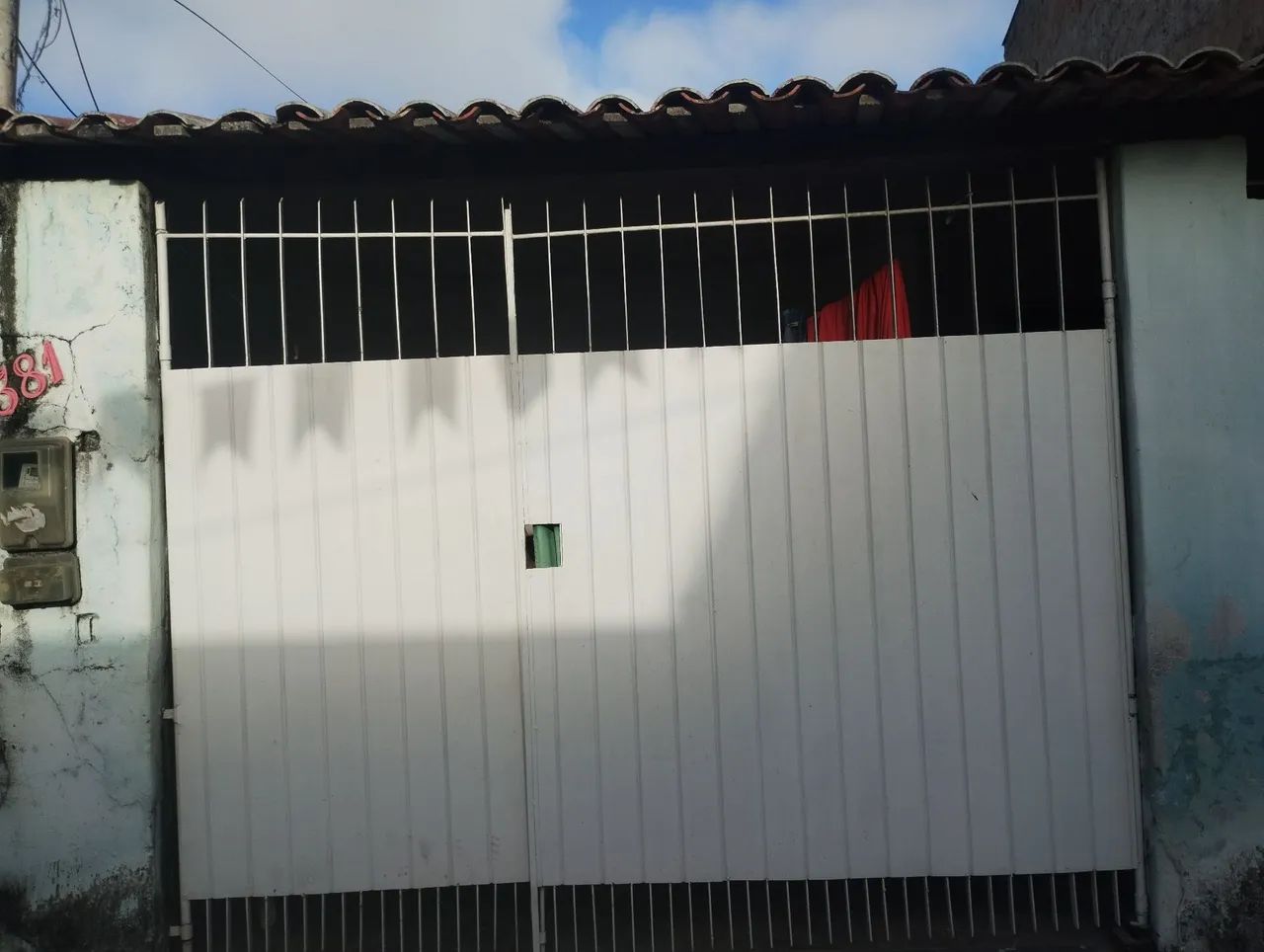 Vende uma casa