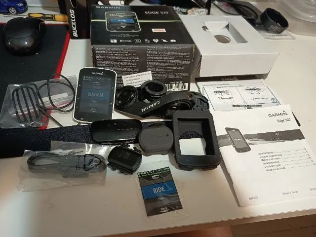 Garmin Edge 520 bundle com todos sensores (HR, cad e vel) e todos suporte manual e caixa