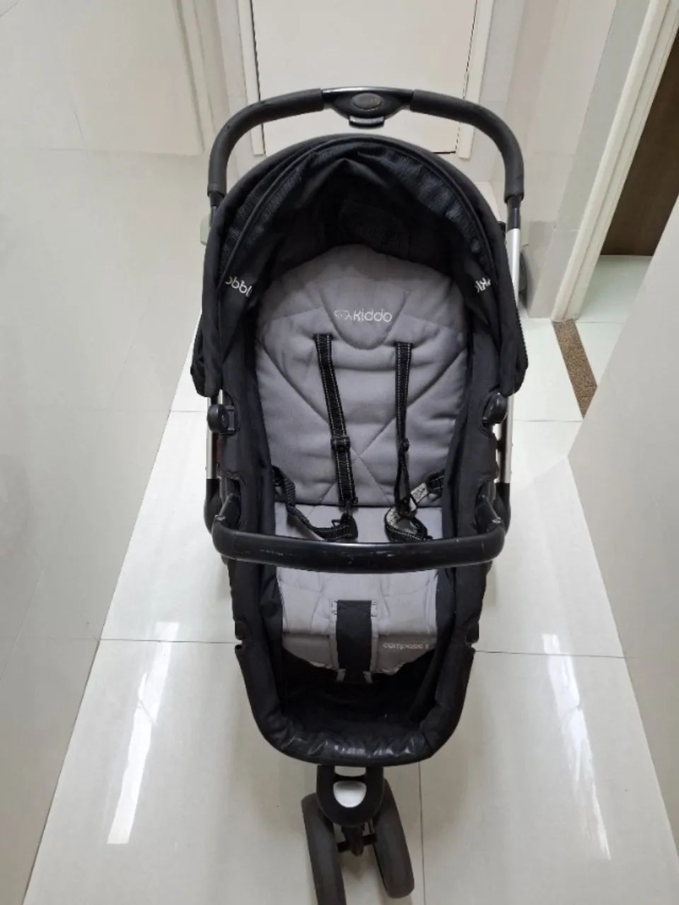 Carrinho de bebê + bebê conforto - Foto 5