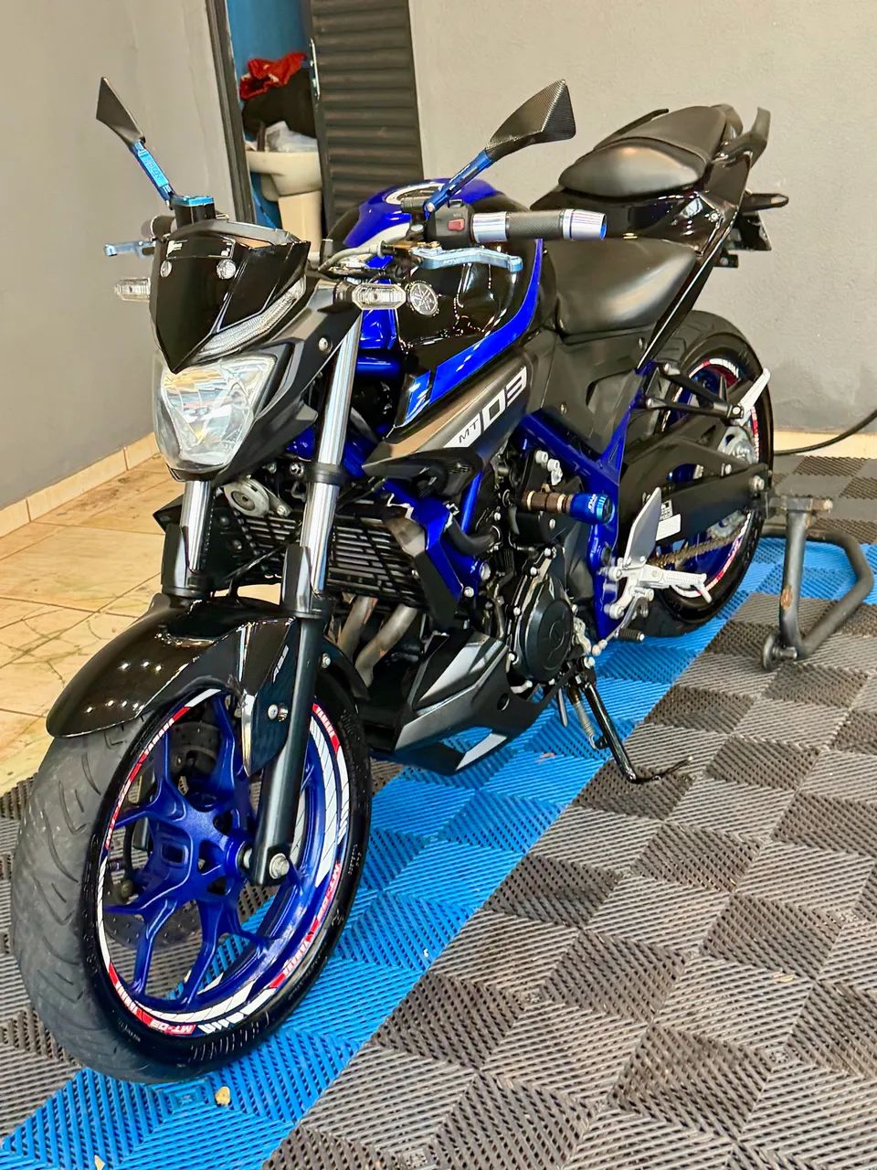 Moto MT03  - Foto 2