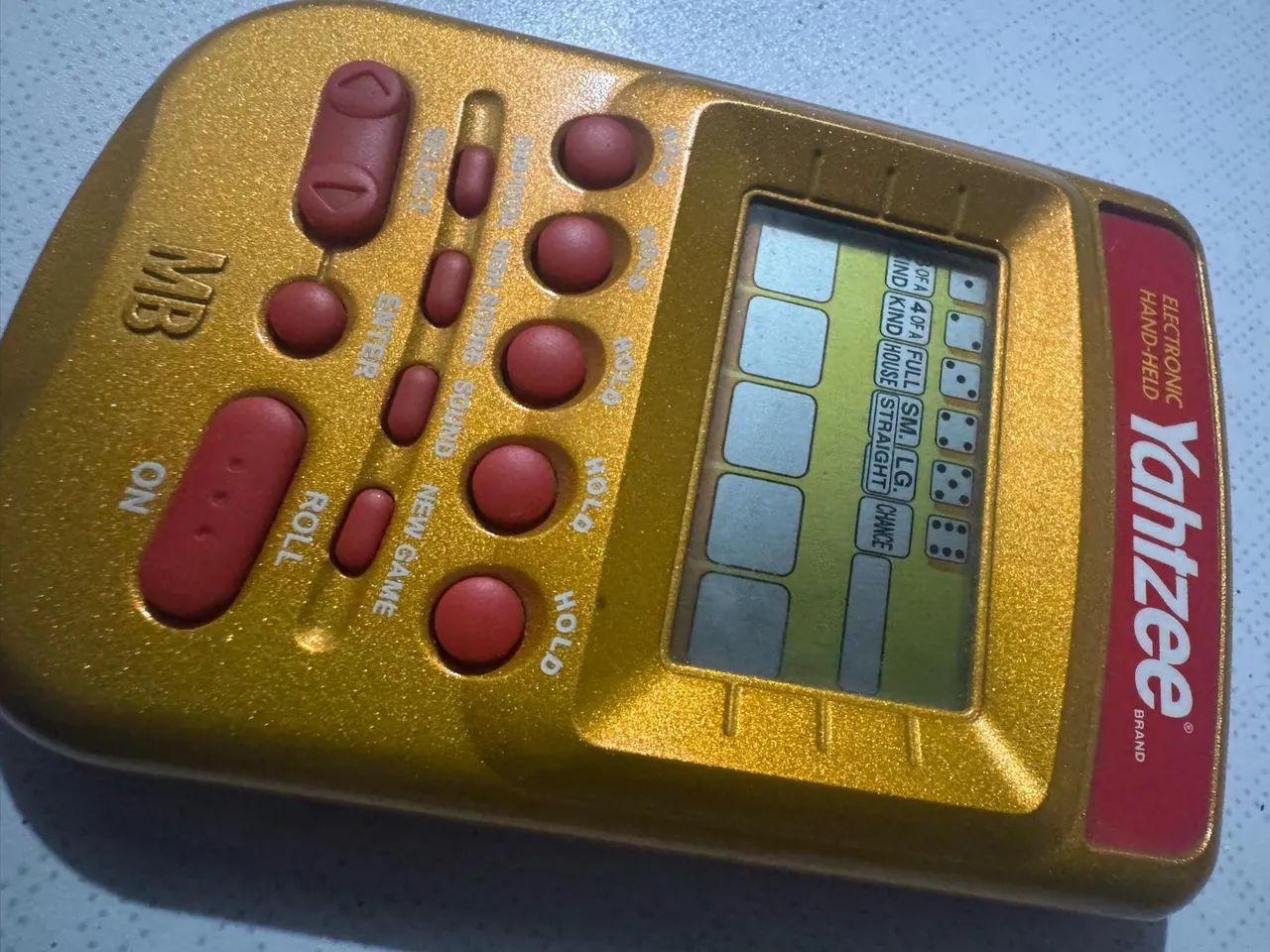 yahtzee handheld electronic game gold edition - Foto 2