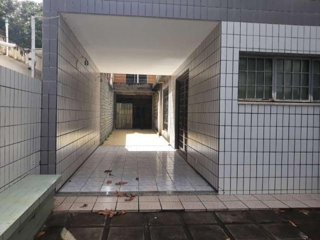 Casa com 8 Quartos à Venda - Foto 11