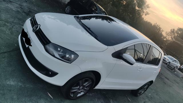 Volkswagen Fox 1.6 Gll 2014 - Foto 3