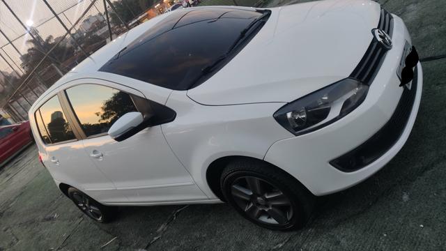 Volkswagen Fox 1.6 Gll 2014 - Foto 4