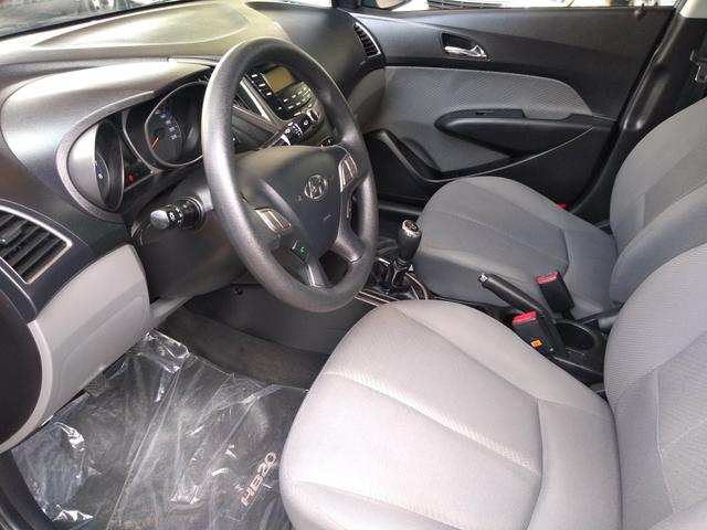 HB20S COMFORT PLUS 1.6 (câmbio manual) 2015/215 - Foto 8